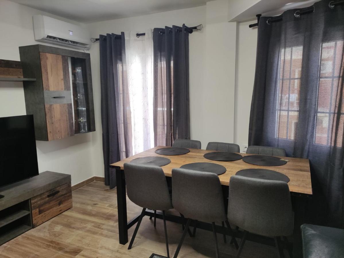 SOLYMAR PONIENTE Apartamento Recién Reformado A 3 min de Playa Poniente y del Centro Parking Opcional Benidorm Esterno foto