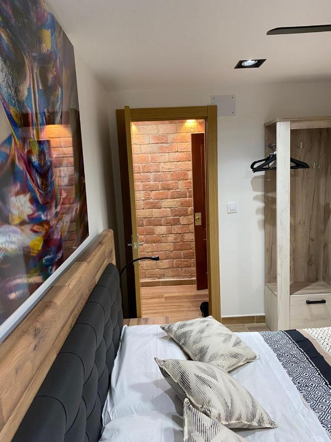 SOLYMAR PONIENTE Apartamento Recién Reformado A 3 min de Playa Poniente y del Centro Parking Opcional Benidorm Esterno foto