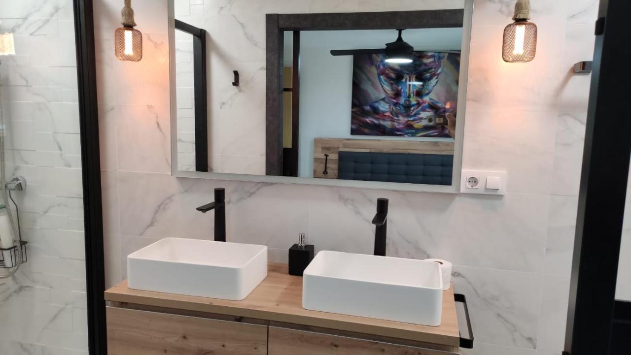SOLYMAR PONIENTE Apartamento Recién Reformado A 3 min de Playa Poniente y del Centro Parking Opcional Benidorm Esterno foto
